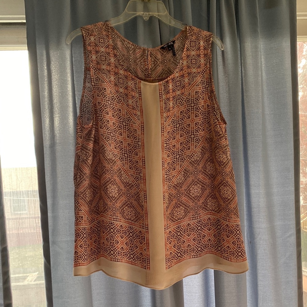 Nic+Zoe Sleeveless Geometric Print Top - Cream and Brown. XL